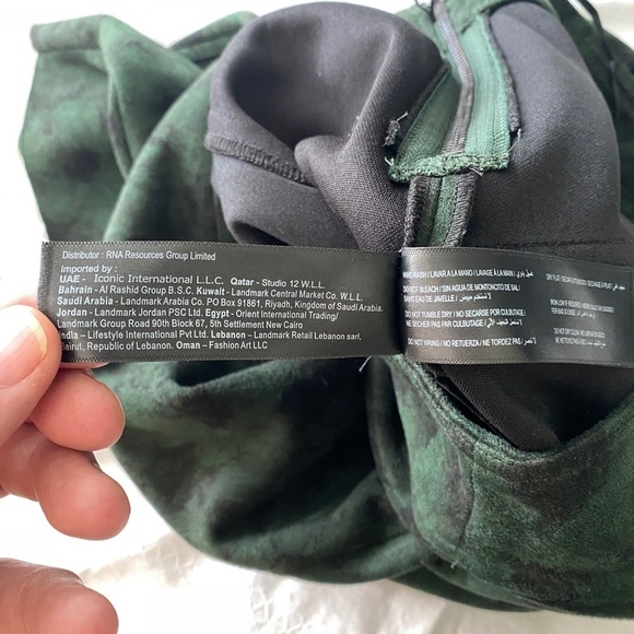 ICONIC Women's 14 Abstract Green Floral Faux Suede Skirt 1/4 Zip Festival Whimsy - Picture 9 of 15